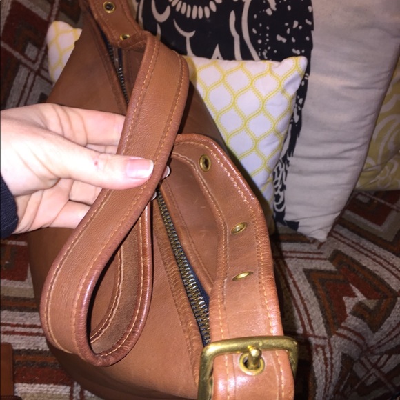 XL Coach - Picture 3 of 6